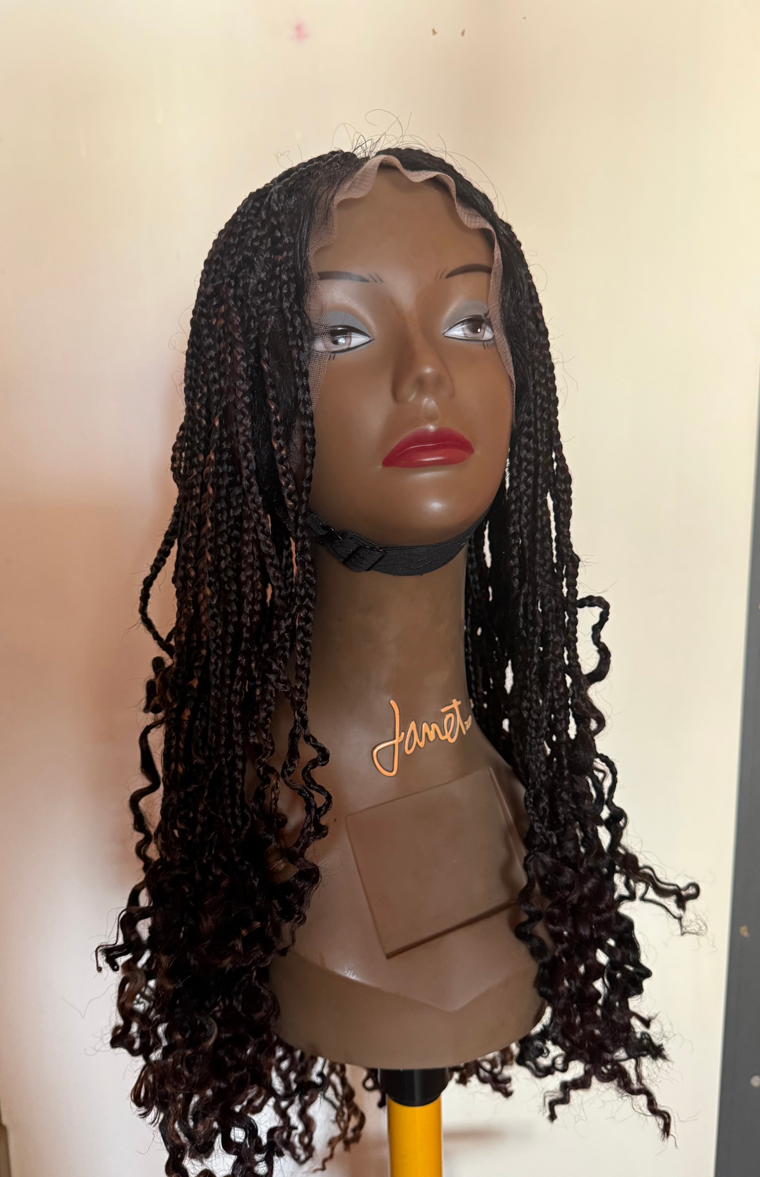 Perruque full lace wig tressée box braid avec baby hair - Brenda