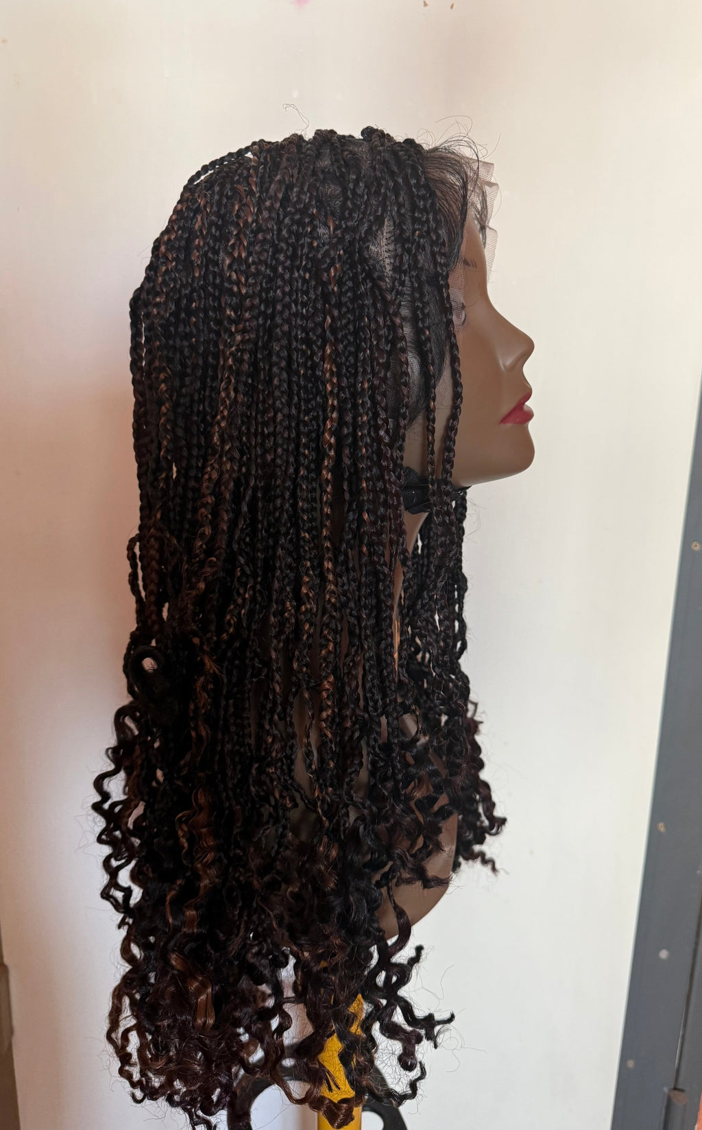Perruque full lace wig tressée box braid avec baby hair - Brenda